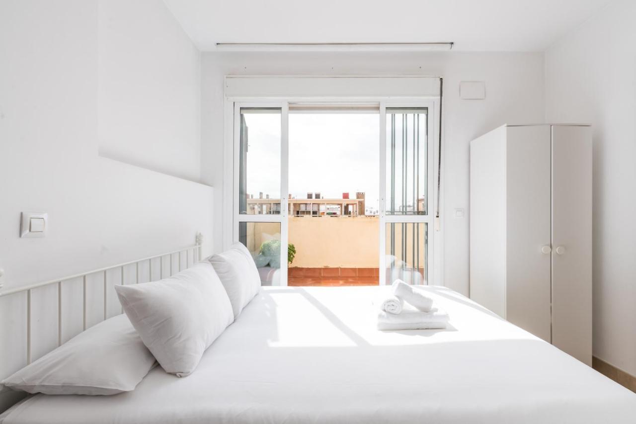 Holi-Rent Apartamento Resitur Seville Ngoại thất bức ảnh