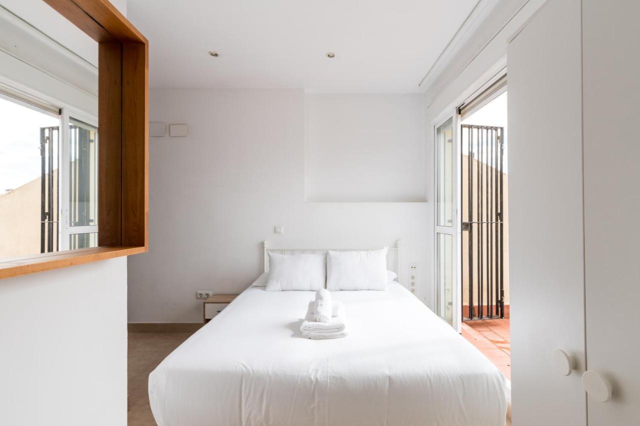Holi-Rent Apartamento Resitur Seville Ngoại thất bức ảnh