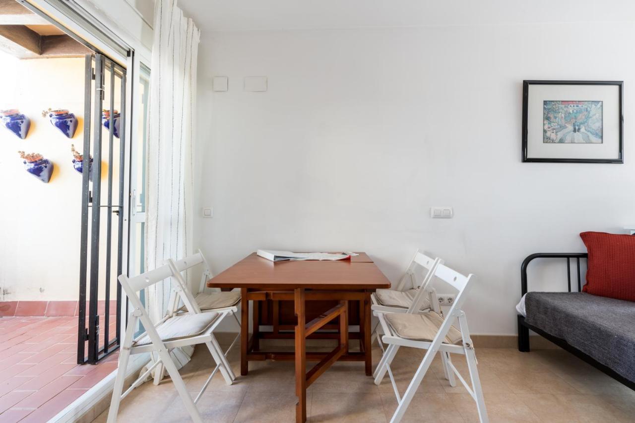 Holi-Rent Apartamento Resitur Seville Ngoại thất bức ảnh