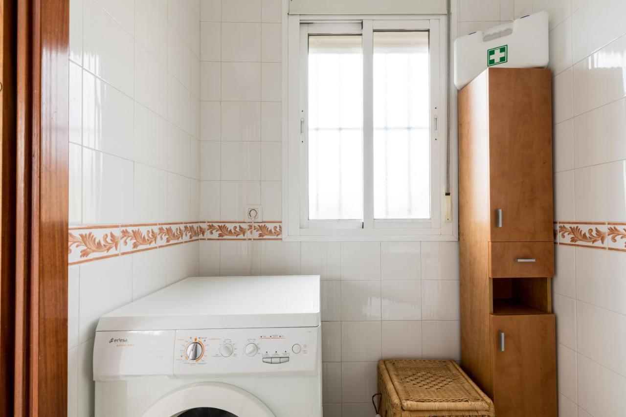 Holi-Rent Apartamento Resitur Seville Ngoại thất bức ảnh