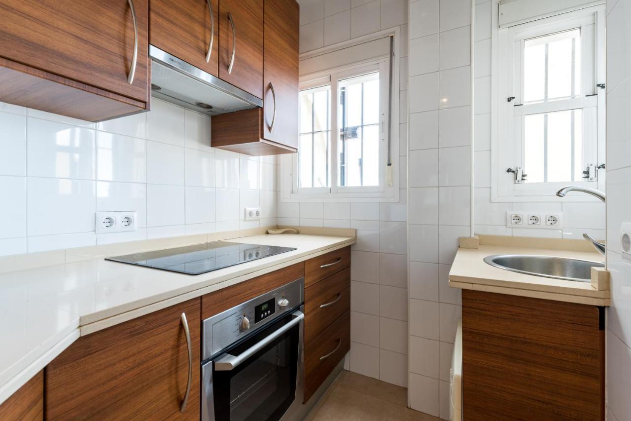 Holi-Rent Apartamento Resitur Seville Ngoại thất bức ảnh