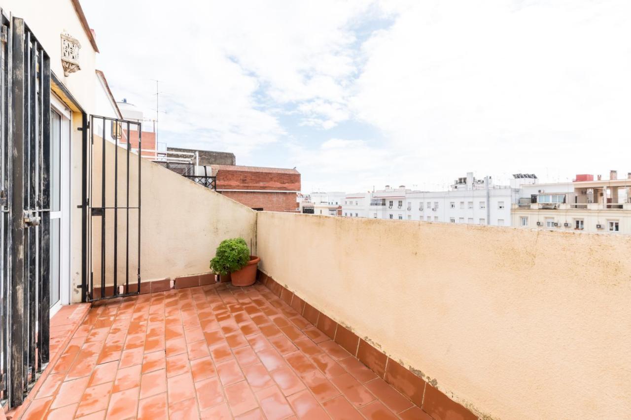 Holi-Rent Apartamento Resitur Seville Ngoại thất bức ảnh